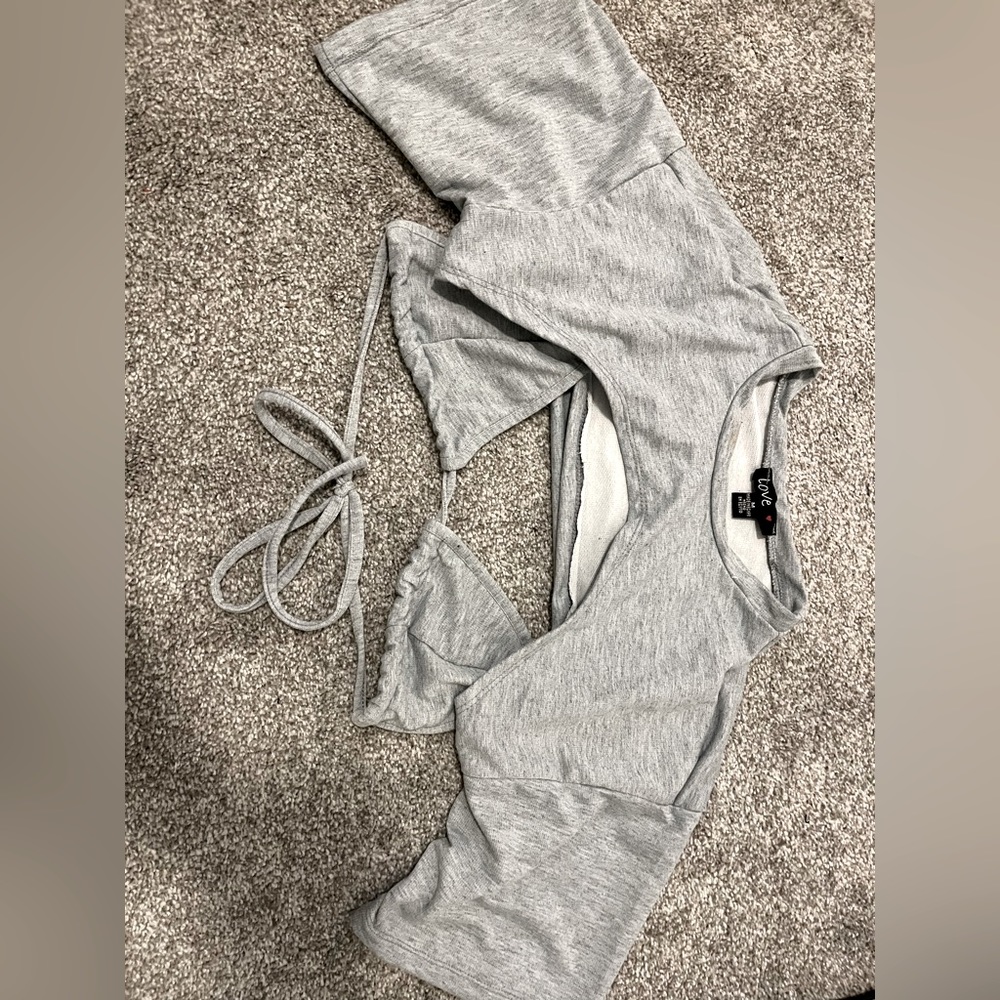 T-Shirt Cut-Out With Bra - All Grey - One Piece - Attached T-Shirt Cut-Out Bra